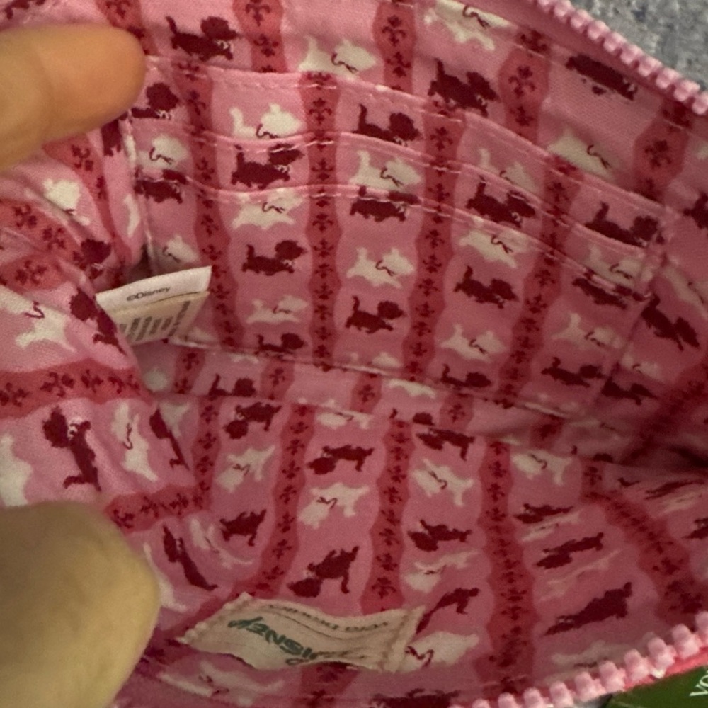 Vera Bradley Disney Aristocats Zip Wristlet EXACT PATTERN NWT - Picture 5 of 5